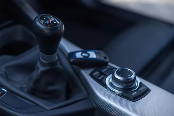 كازينو نيون فيغاس تطبيق أندرويد/آي أو إس